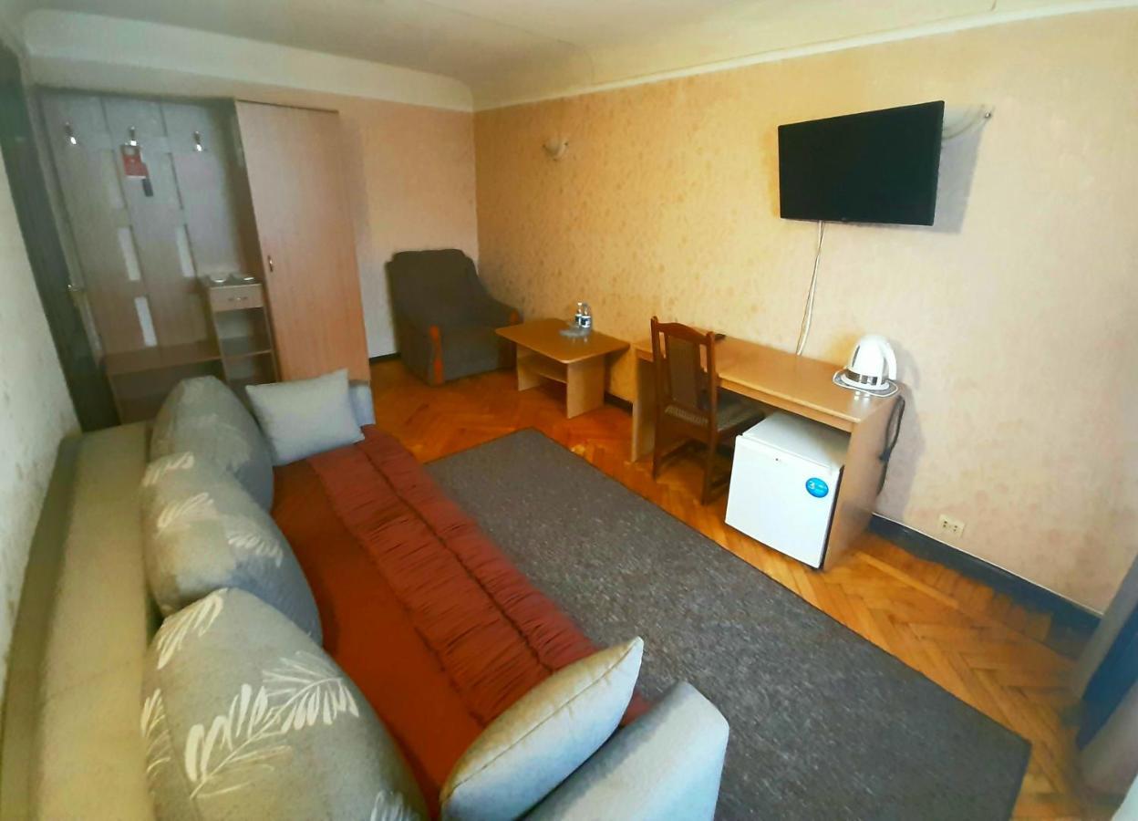 Tourist Hotel Kharkov Luaran gambar