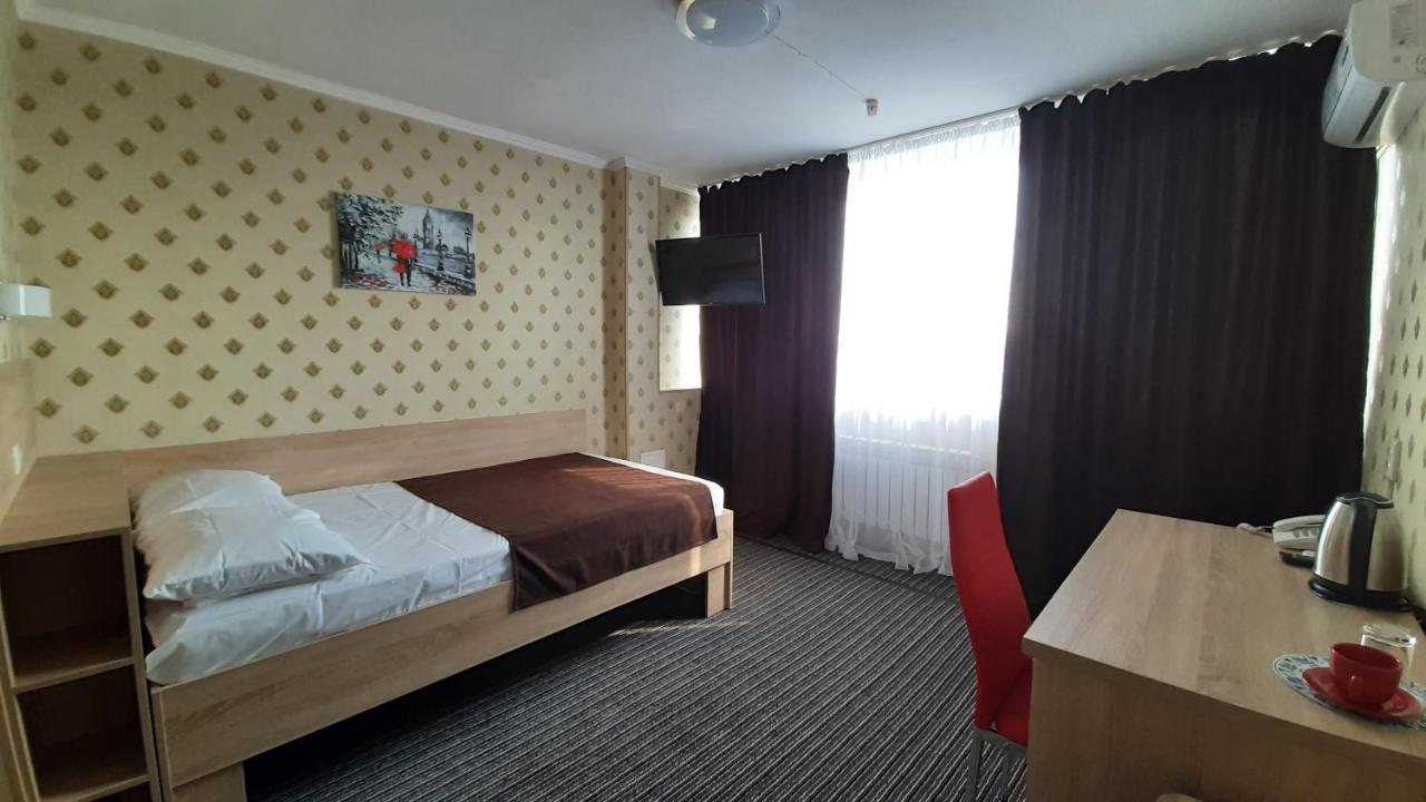 Tourist Hotel Kharkov Luaran gambar